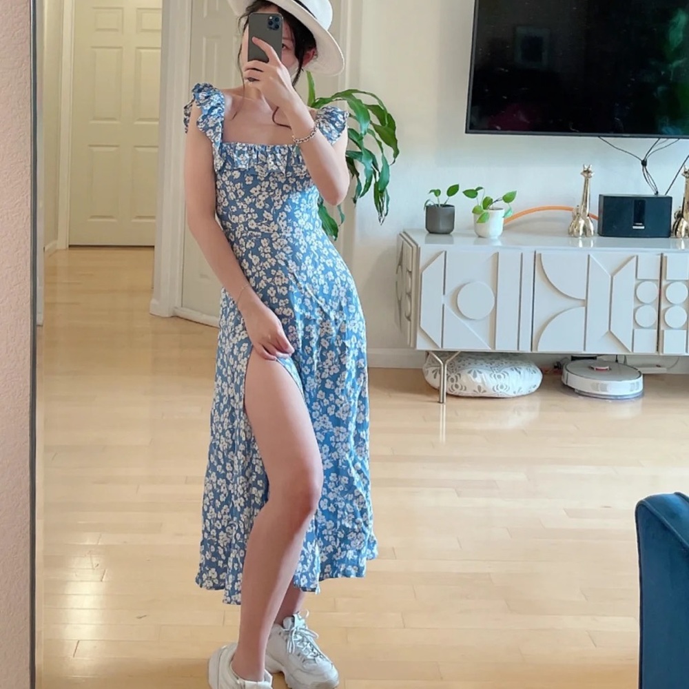 Reformation Aquamarine Dress - Like new!